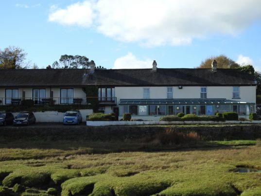 The Bay Horse Hotel And Restaurant Ulverston Exteriör bild